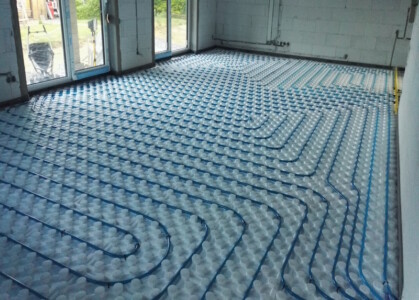 PODLAHOVÉ VYTÁPĚNÍ NOVÉ STRAŠECÍ