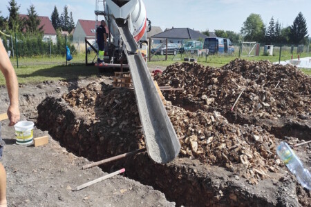 LITÍ ZÁKL. PÁSŮ V RYNHOLCI